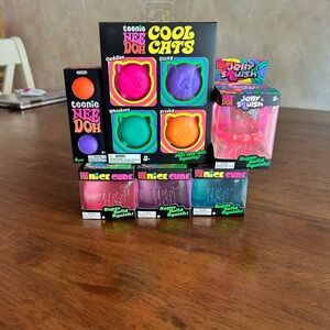 Nee Doh Bundle 11 Pieces 🪼🧊🐱